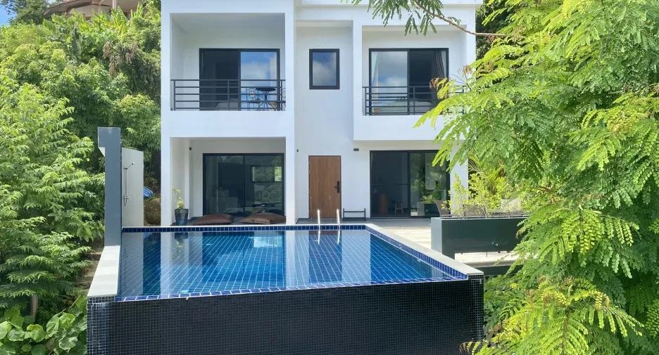 For sale 9 bedrooms villa in Mueang Phuket, Phuket