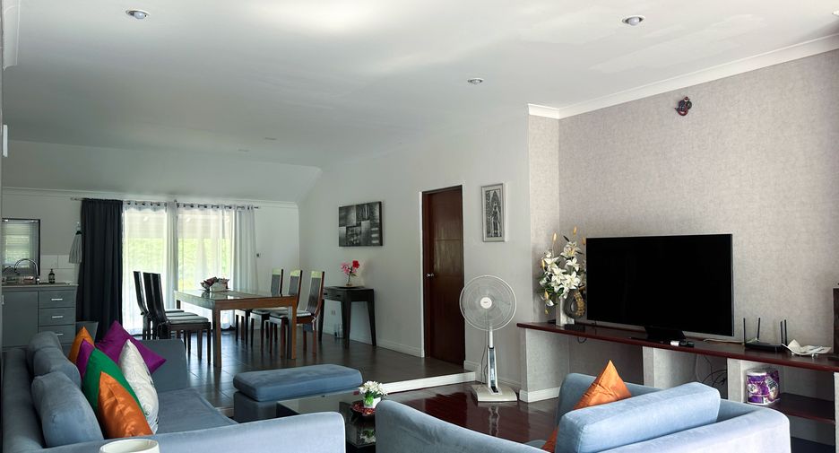 Villa en alquiler de 3 habitaciones en Cha Am, Phetchaburi