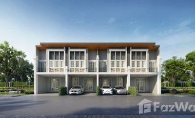 Casa adosada en venta de 4 habitaciones en Mueang Chiang Mai, Chiang Mai