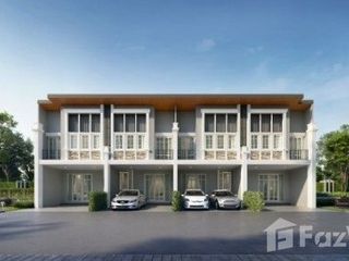 Casa adosada en venta de 4 habitaciones en Mueang Chiang Mai, Chiang Mai