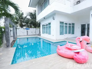 For rent 4 bedrooms villa in Pran Buri, Prachuap Khiri Khan