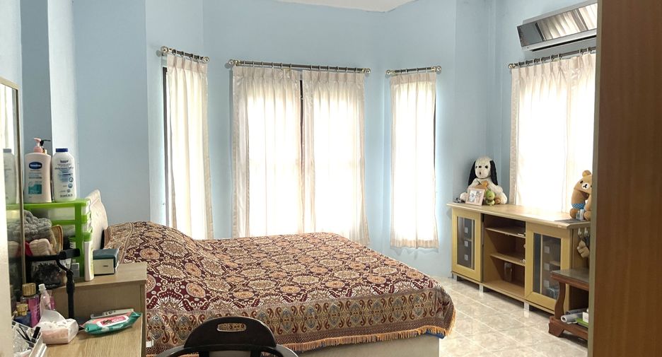 出售 4 卧室 独立屋 在 Mueang Nakhon Ratchasima, Nakhon Ratchasima