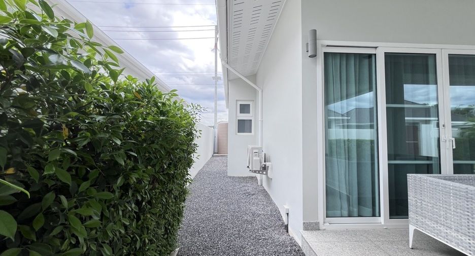 For rent 3 bedrooms villa in Hua Hin, Prachuap Khiri Khan