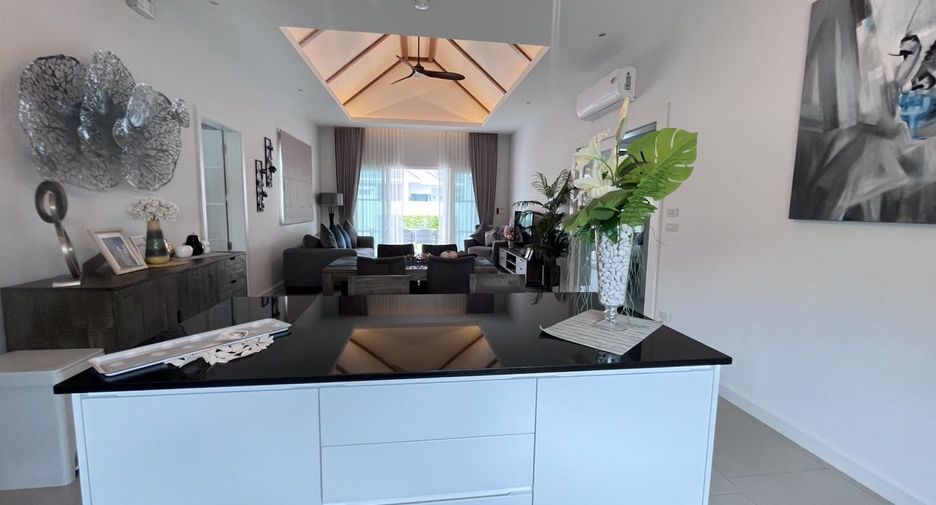 For rent 3 bedrooms villa in Hua Hin, Prachuap Khiri Khan