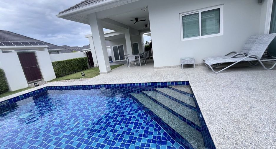 For rent 3 bedrooms villa in Hua Hin, Prachuap Khiri Khan