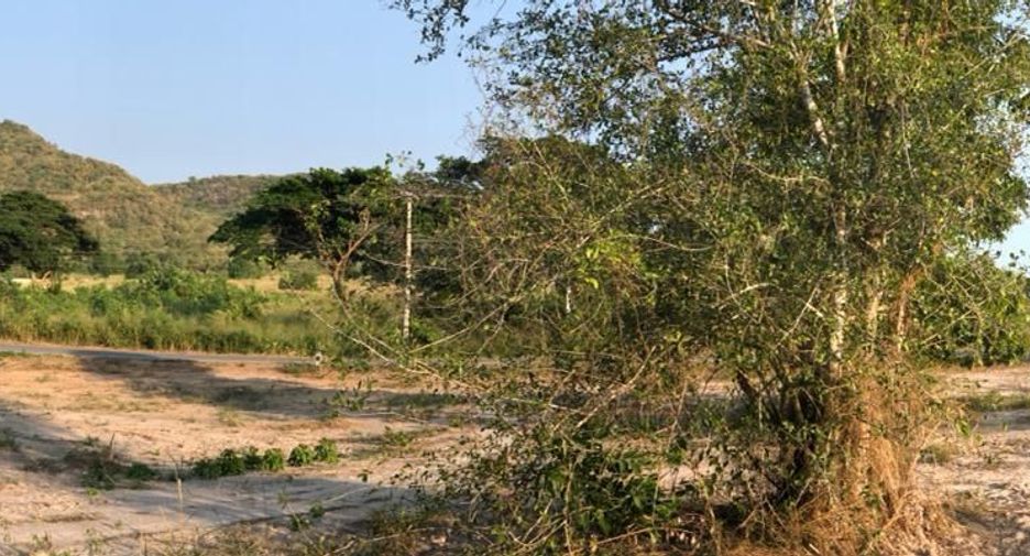 À vendre terrain à Hua Hin, Prachuap Khiri Khan