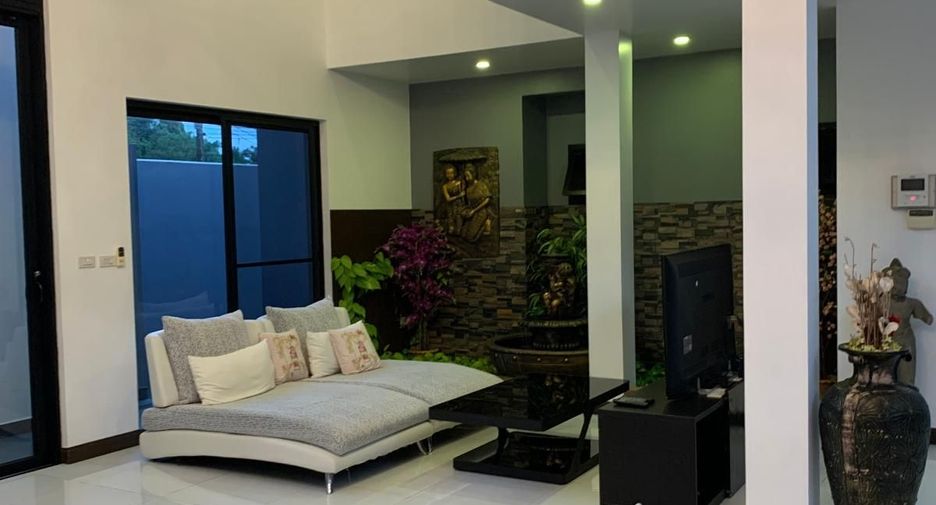 For sale 5 bedrooms villa in Kathu, Phuket