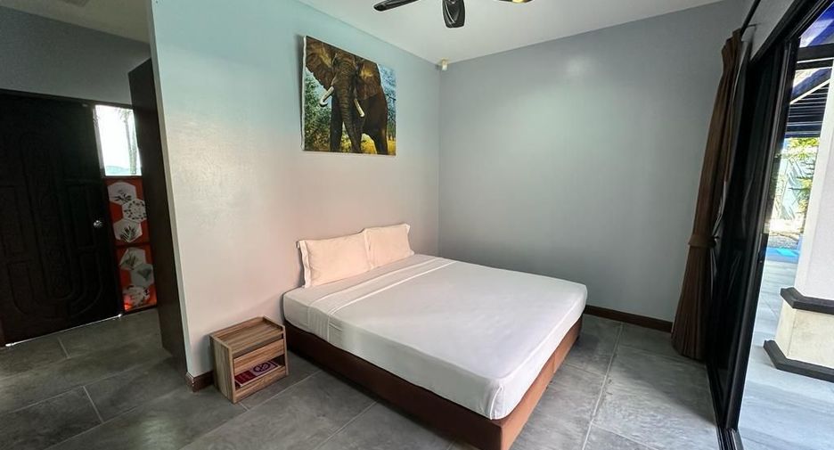 For sale 5 bedrooms villa in Kathu, Phuket