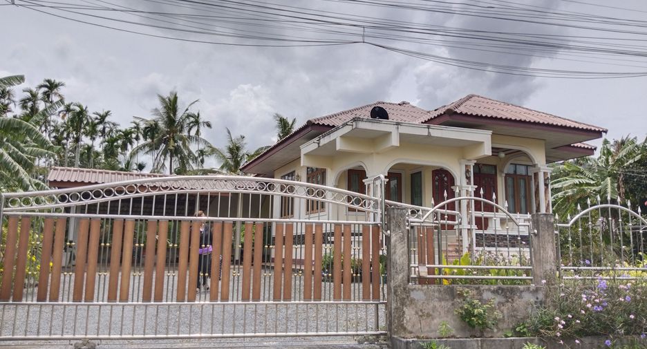 À vendre 2 chambres maison à Lan Saka, Nakhon Si Thammarat