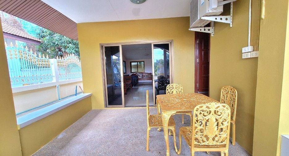 Casa en venta y en alquiler de 4 habitaciones en Cha Am, Phetchaburi