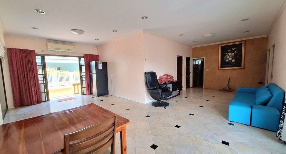 Casa en venta y en alquiler de 4 habitaciones en Cha Am, Phetchaburi