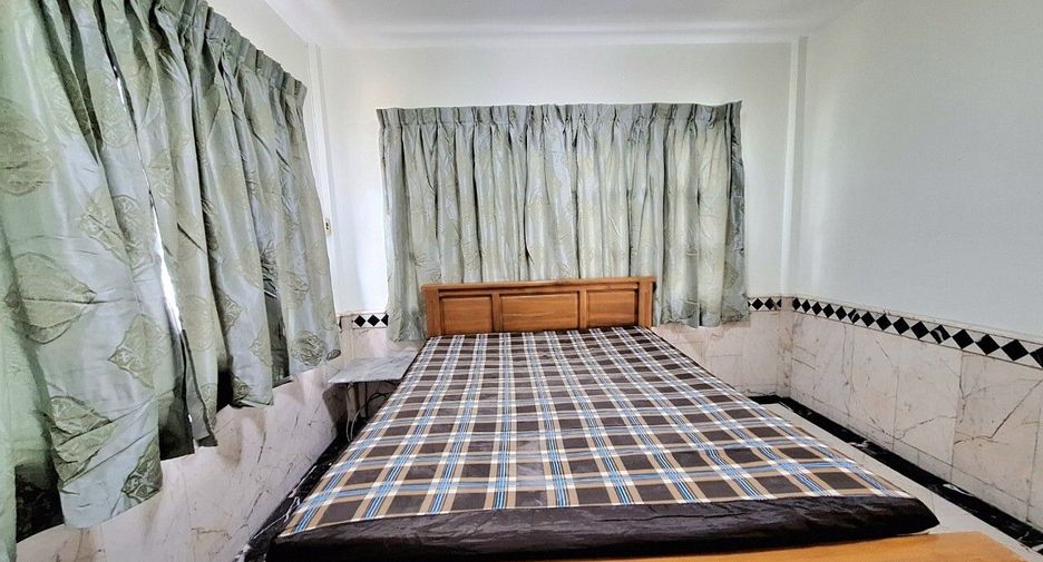 Casa en venta y en alquiler de 4 habitaciones en Cha Am, Phetchaburi