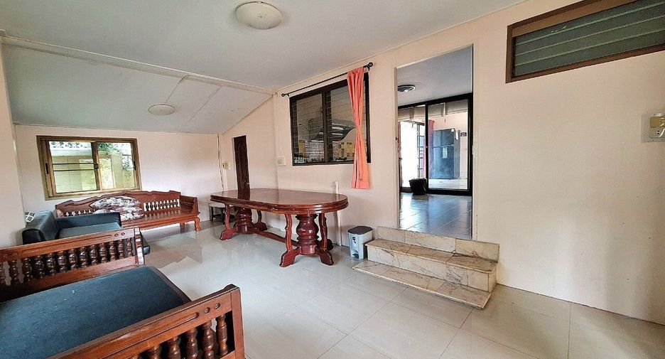 Casa en venta y en alquiler de 4 habitaciones en Cha Am, Phetchaburi