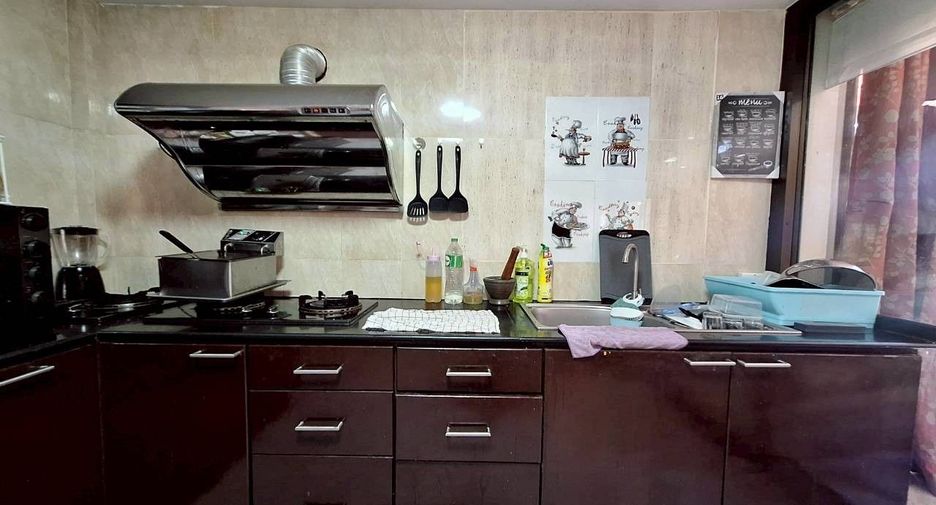 Продажа и аренда 4 спальни дом в Ча Ам, Пхетбури