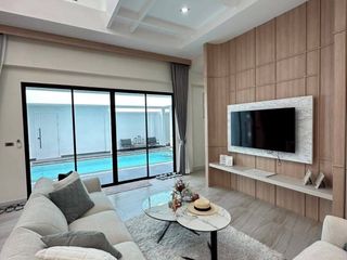À vendre et à louer 3 chambres villa à Bang Lamung, Chonburi