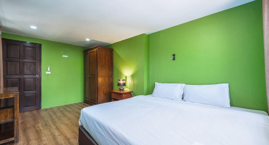 For sale 5 bedrooms house in Mueang Phuket, Phuket