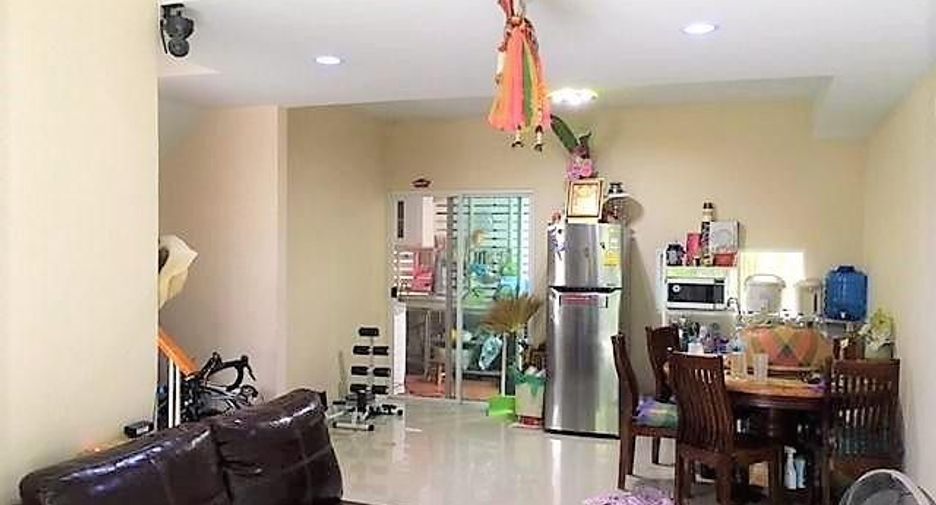 À vendre 3 chambres maison à Bang Phli, Samut Prakan