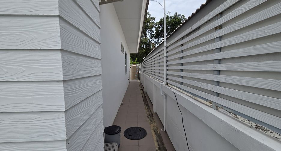 For rent 2 bedrooms house in Hua Hin, Prachuap Khiri Khan