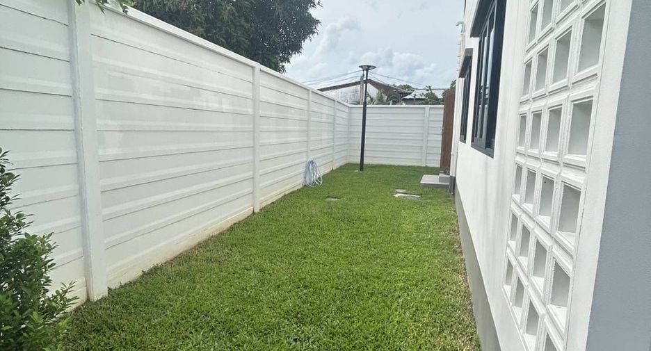 For sale 3 bedrooms villa in Mueang Phuket, Phuket