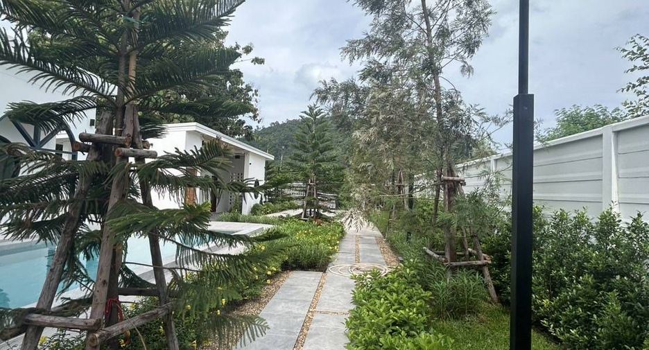 For sale 3 bedrooms villa in Mueang Phuket, Phuket