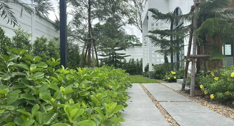 For sale 3 bedrooms villa in Mueang Phuket, Phuket