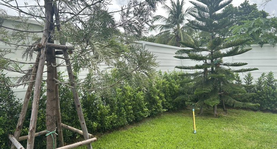 For sale 3 bedrooms villa in Mueang Phuket, Phuket