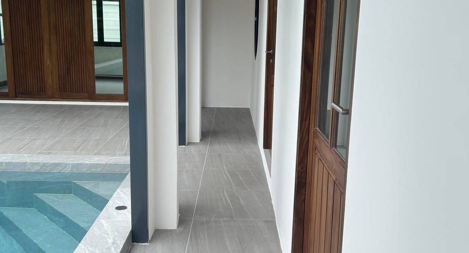 For sale 3 bedrooms villa in Mueang Phuket, Phuket