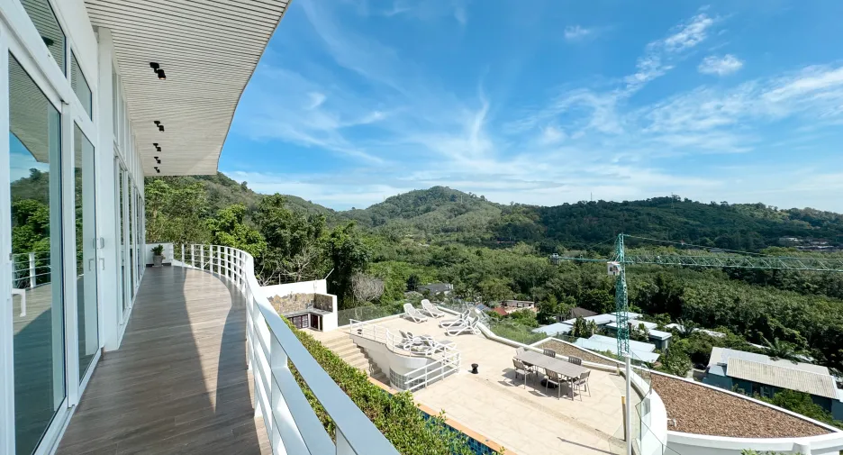 Villa zum Kauf und zur Miete mit 6 Zimmer in Mueang Phuket, Phuket
