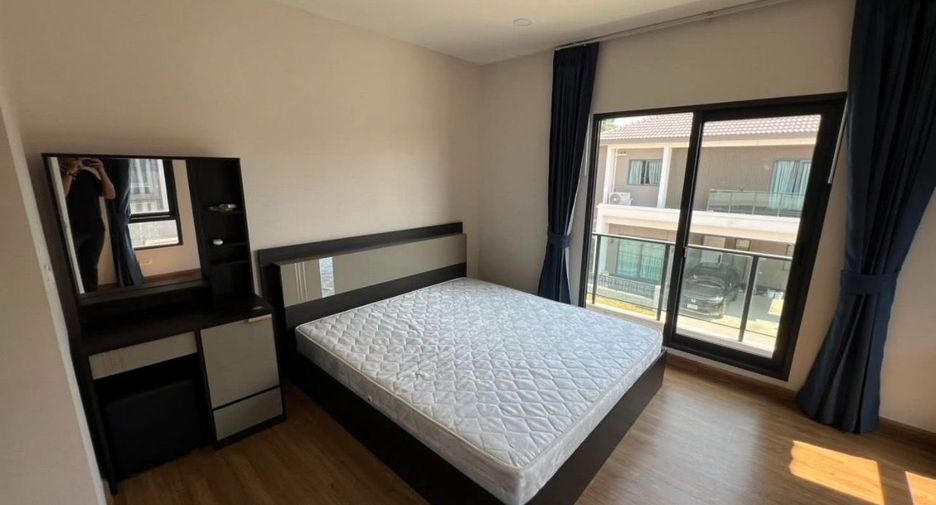 For rent 4 bedrooms house in Bang Bua Thong, Nonthaburi