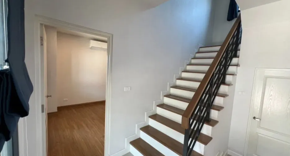 For rent 4 bedrooms house in Bang Bua Thong, Nonthaburi