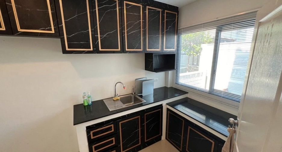 For rent 4 bedrooms house in Bang Bua Thong, Nonthaburi
