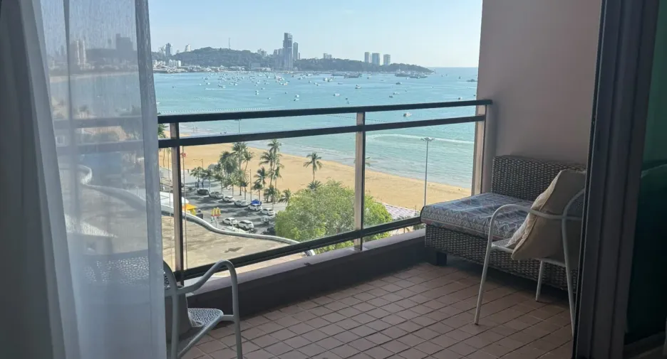 For rent 1 bed condo in Bang Lamung, Chonburi