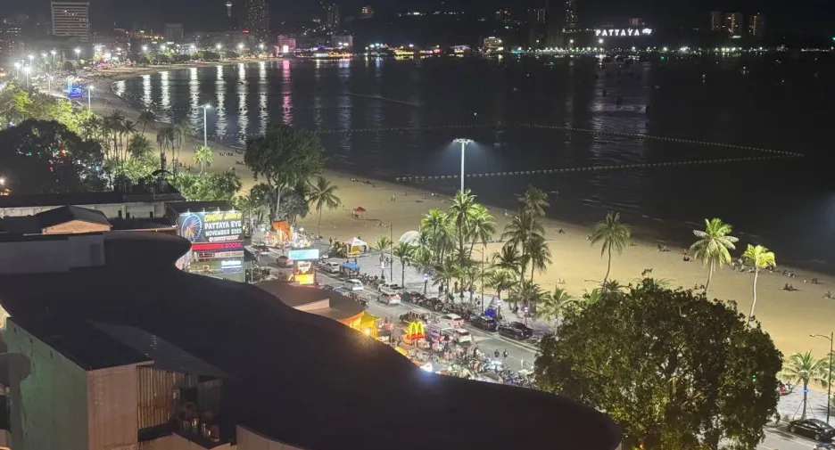 Condo en alquiler de 1 habitaciones en Bang Lamung, Chonburi