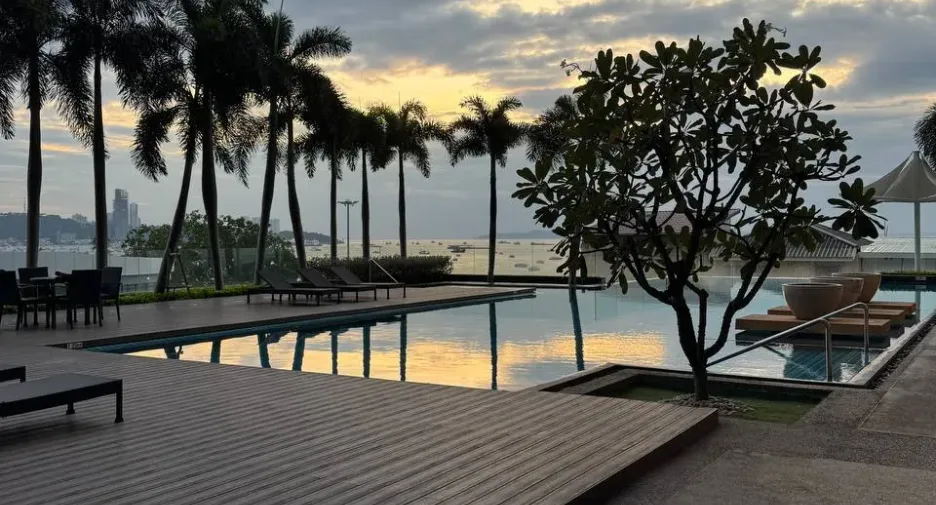 Condo en alquiler de 1 habitaciones en Bang Lamung, Chonburi