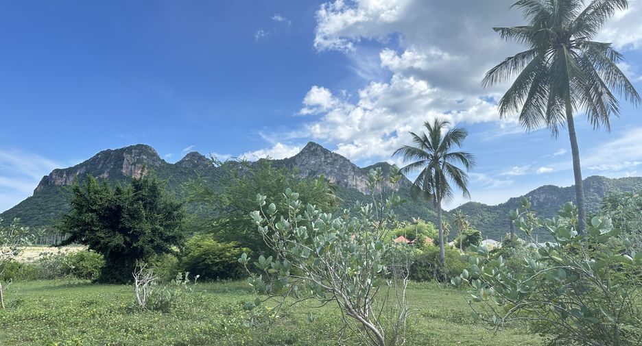 出售 土地 在 三百峰, 班武里府