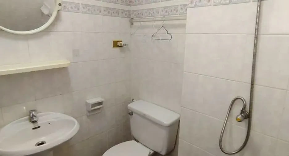 Reihenhaus zur Miete mit 2 Zimmer in Bang Lamung, Chonburi