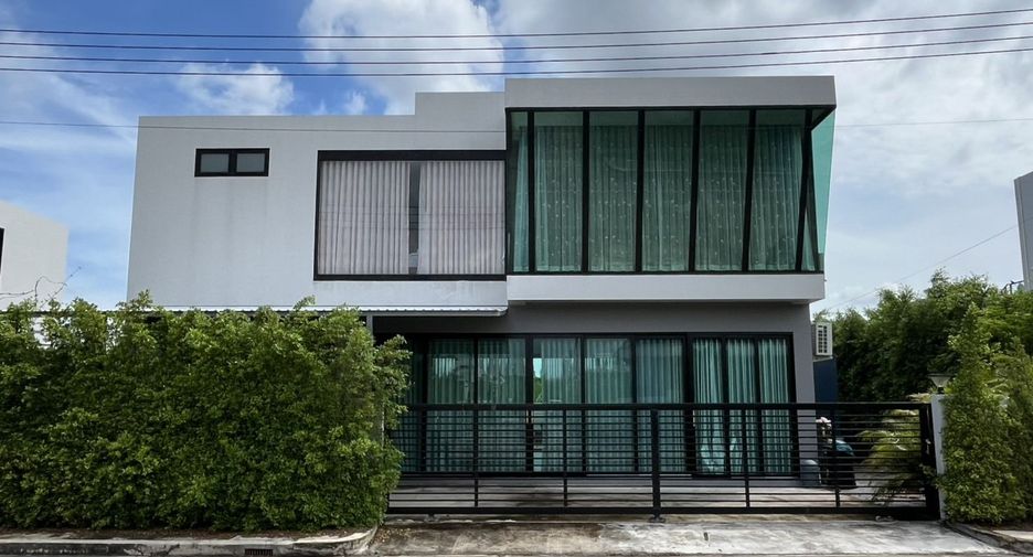 For rent 4 bedrooms villa in Hua Hin, Prachuap Khiri Khan