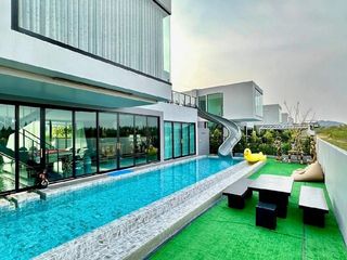 For rent 4 bedrooms villa in Hua Hin, Prachuap Khiri Khan