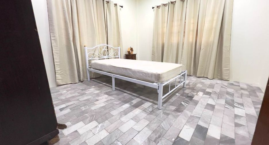 For rent 2 bedrooms house in Bang Lamung, Chonburi