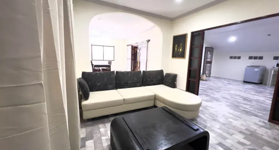 For rent 2 bedrooms house in Bang Lamung, Chonburi
