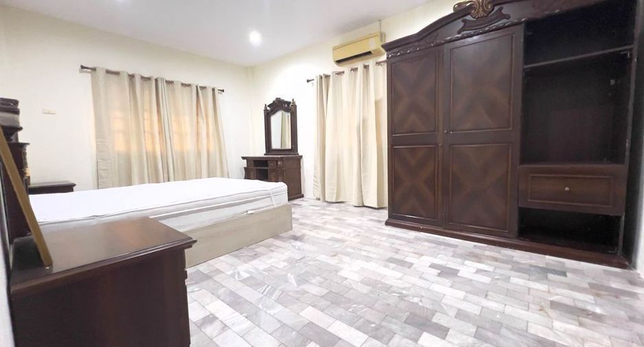 For rent 2 bedrooms house in Bang Lamung, Chonburi