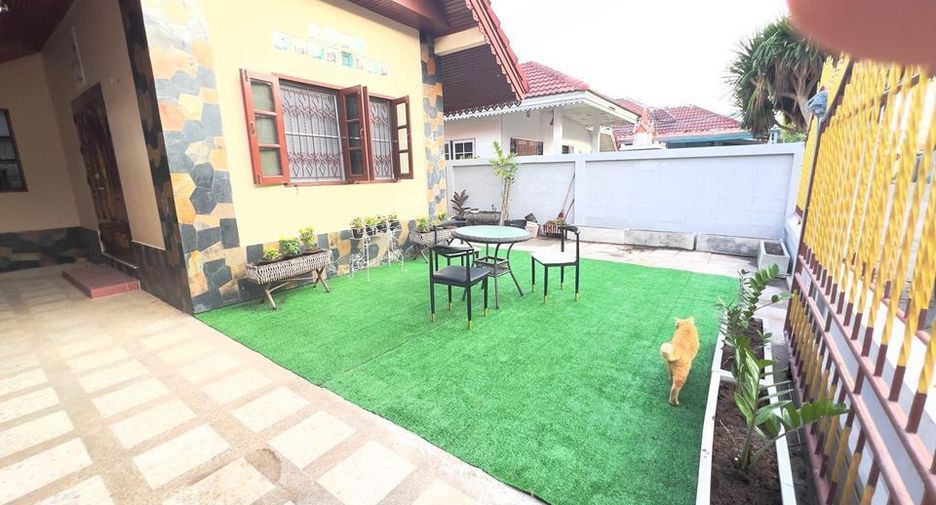 For rent 2 bedrooms house in Bang Lamung, Chonburi