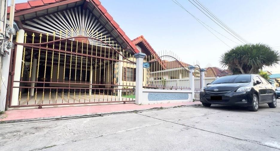 For rent 2 bedrooms house in Bang Lamung, Chonburi
