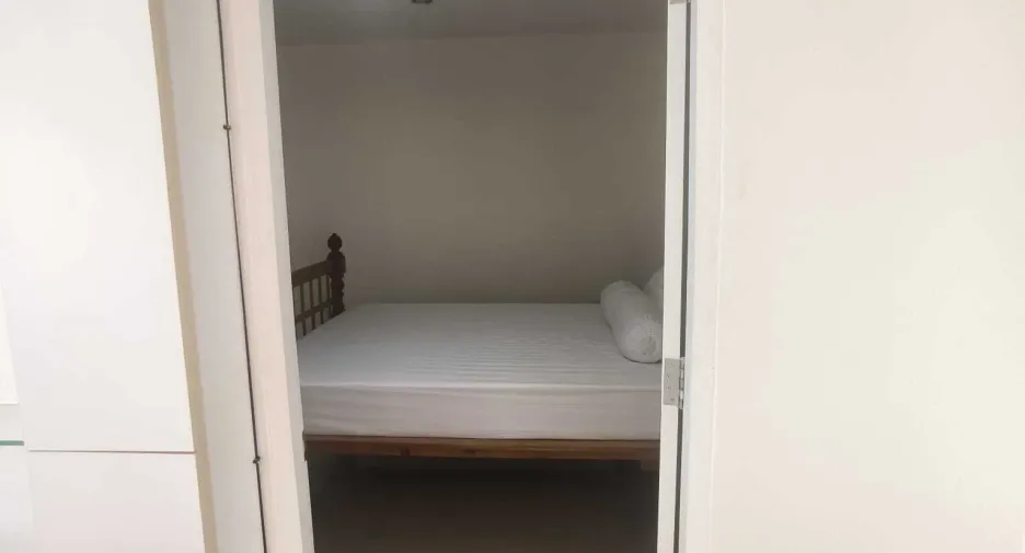 For sale and for rent 2 bedrooms condo in Kathu, Phuket