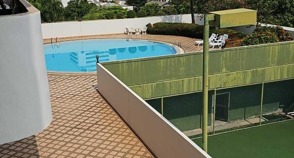 For sale and for rent 3 bedrooms condo in Watthana, Bangkok