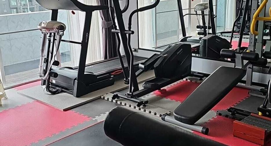 For sale and for rent 3 bedrooms condo in Watthana, Bangkok