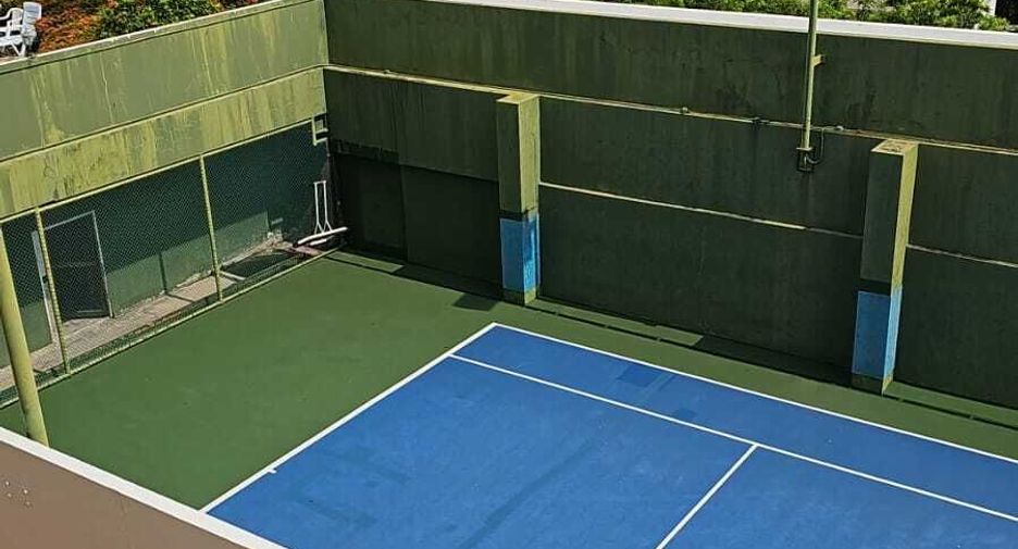 For sale and for rent 3 bedrooms condo in Watthana, Bangkok