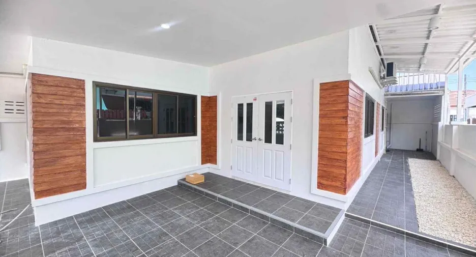 For sale and for rent 2 bedrooms house in Mueang Phuket, Phuket