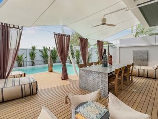 Villa en venta de 4 habitaciones en Mueang Phuket, Phuket