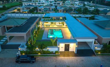 Villa en venta de 6 habitaciones en Bang Lamung, Chonburi